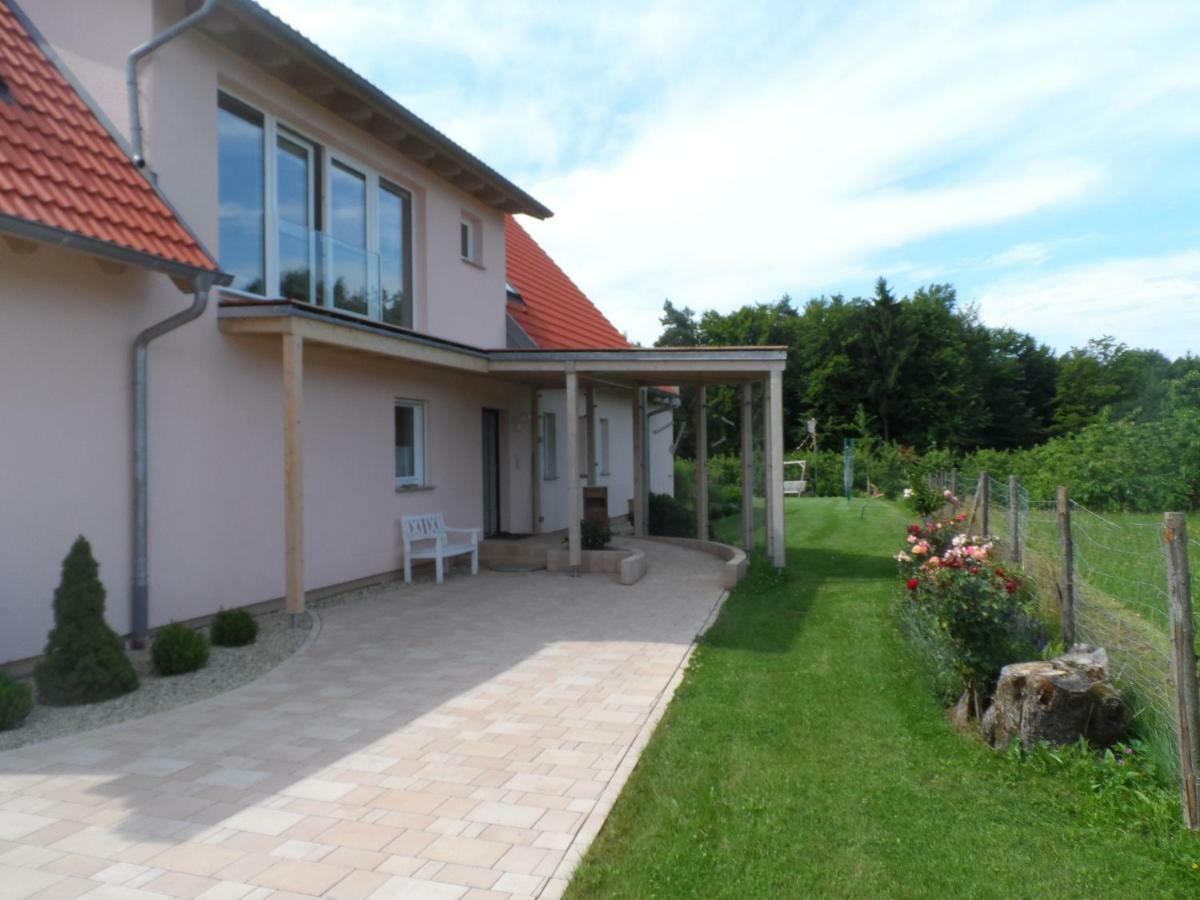 Pension Am Kirschgarten ゲスヴァインシュタイン エクステリア 写真