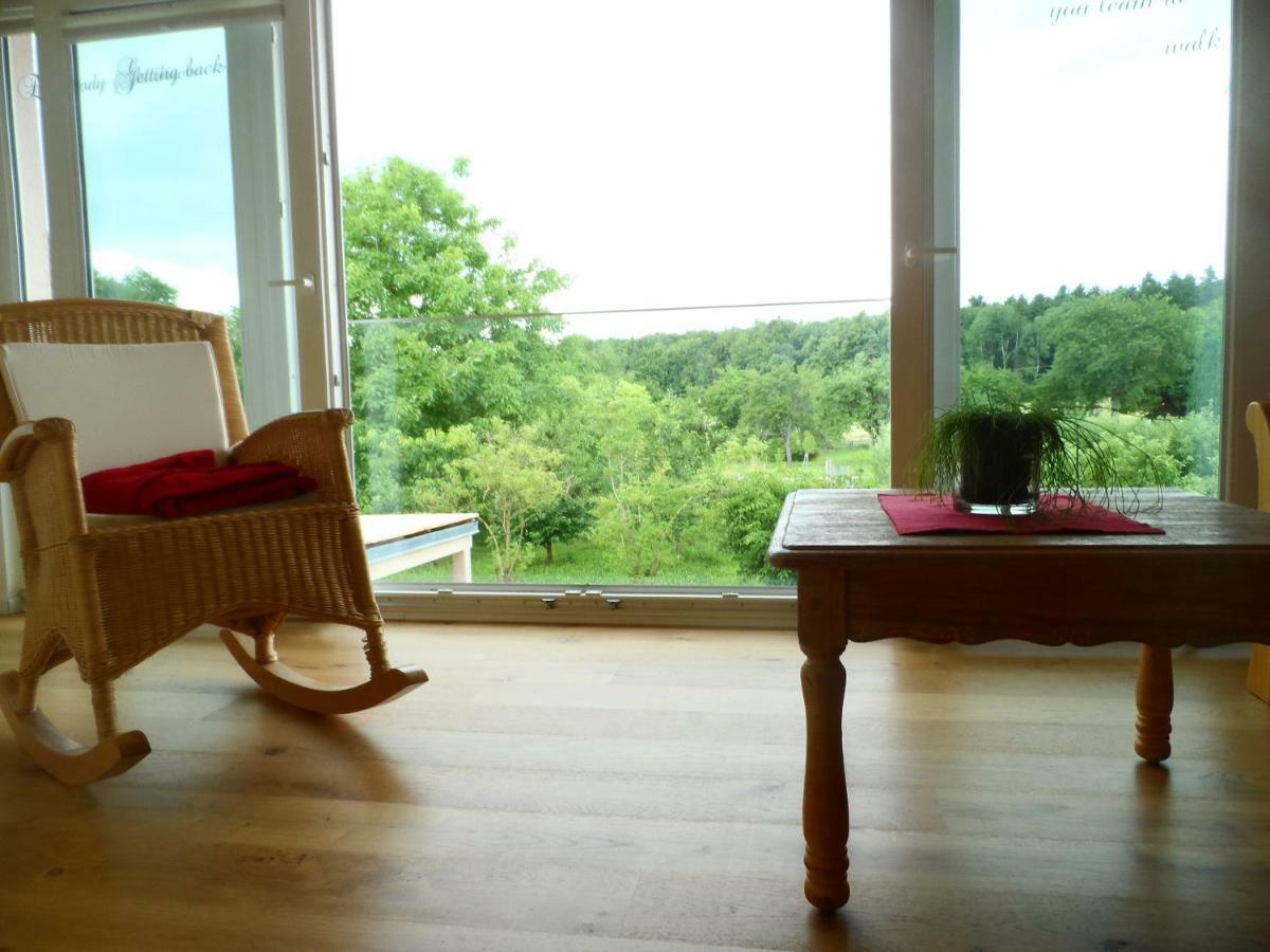 Pension Am Kirschgarten ゲスヴァインシュタイン エクステリア 写真