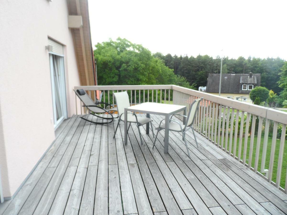 Pension Am Kirschgarten ゲスヴァインシュタイン エクステリア 写真